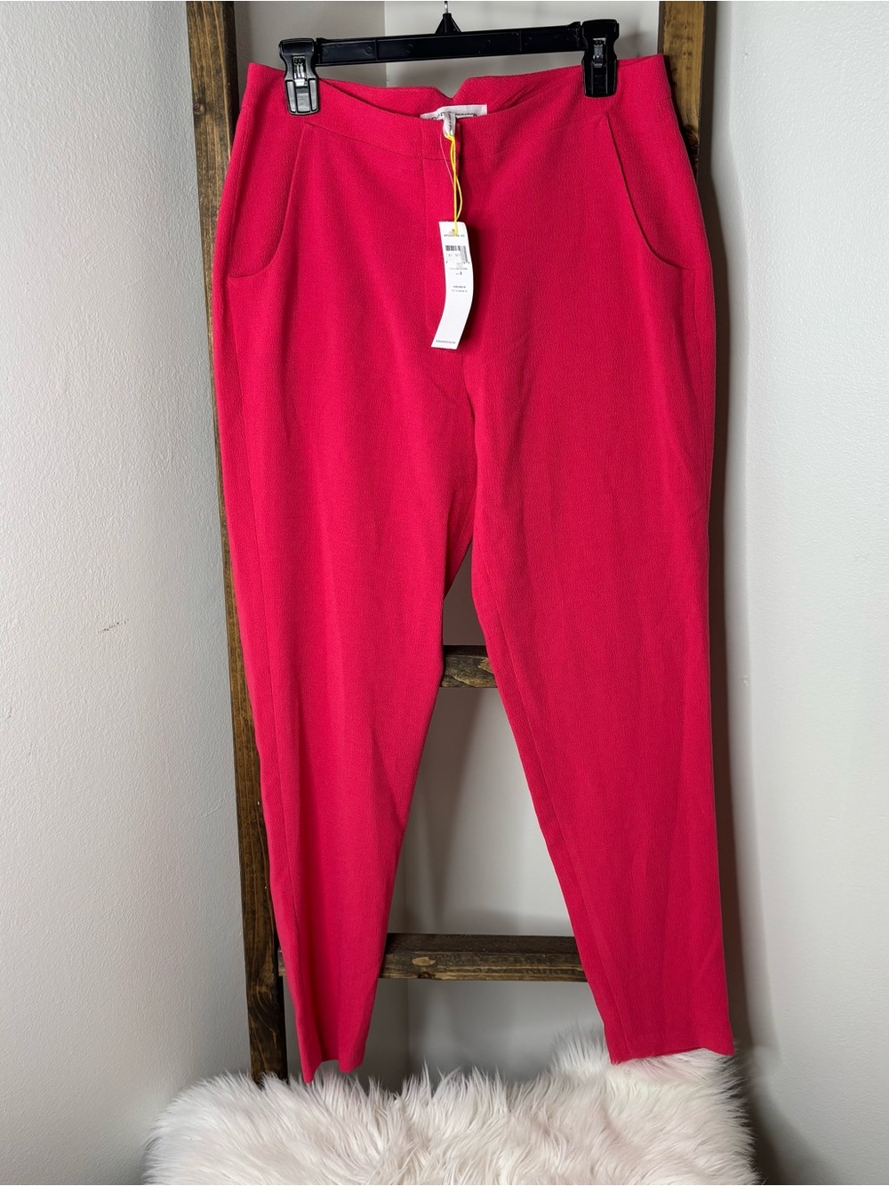 BCBGeneragion Women's Hot Pink Ponte Knit Pull-On Pants Size 8